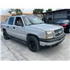 Image 2 : CHEV AVALANCHE 2006 O/S-T SMOG-2 DAYS
