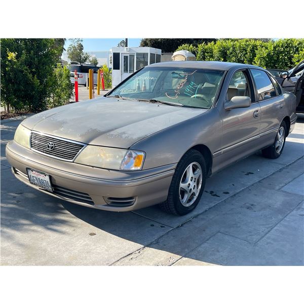 TOYT AVALON 1999 T-DONATION