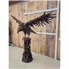 Image 4 : Spectacular Hand Carved Driftwood Eagle Sculpture
