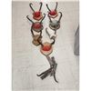 Image 1 : 7 Sets Of Pronghorn Antelope Horns On Plaques & Skull Plate