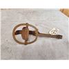 Image 4 : European Hand Forged Antique Fox Trap