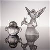 Image 2 : 2pc Swarovski Crystal Figurines, Hummingbird & Large Sparrow