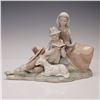 Image 1 : Lladro Porcelain Figurine, Children Reading 01004929