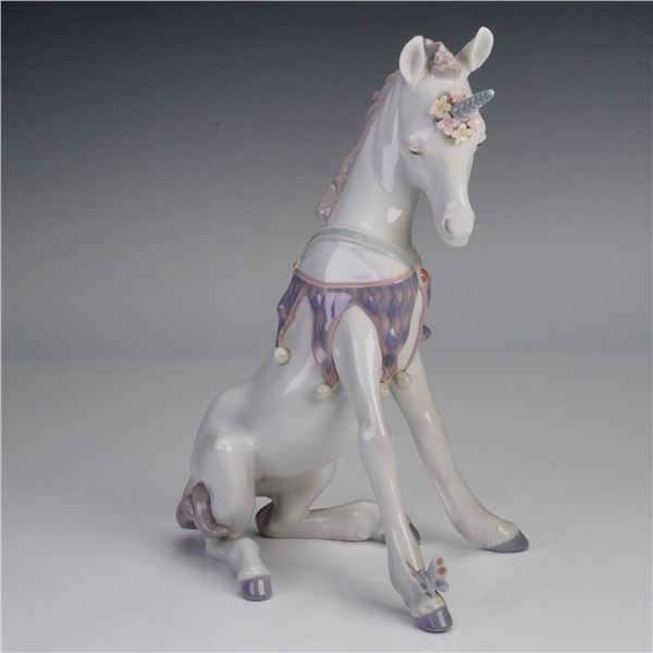 Lladro porcelain Figurine, Playful Unicorn 1005880