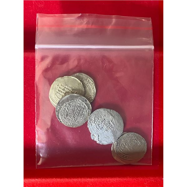 GREAT SELJUQ: LOT of 7 pale to very pale AV dinars