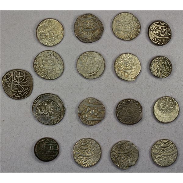 DURRANI: Mahmud Shah, 2nd reign, 1809-1817, LOTof 17 silver rupees