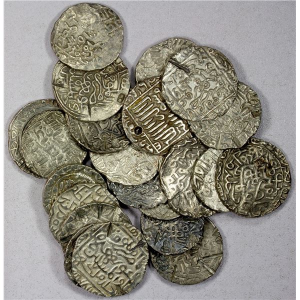 BENGAL: LOT of 22 silver tankas