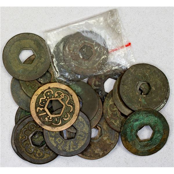 INDONESIA: BANTAM: LOT of 22 AE cash coins