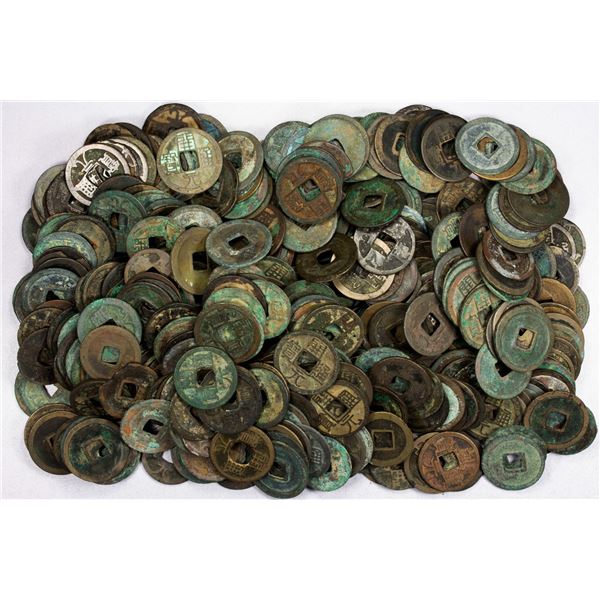 TANG: LOT of 419 coins