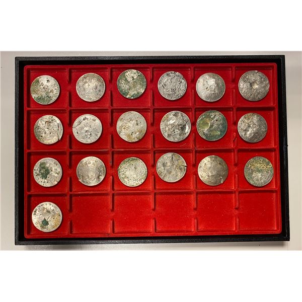 CHINA - CHOPMARKS: MEXICO: Republic, LOT of 19 AR 8 reales