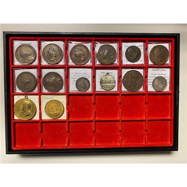 WORLDWIDE: LOT of 14 medals