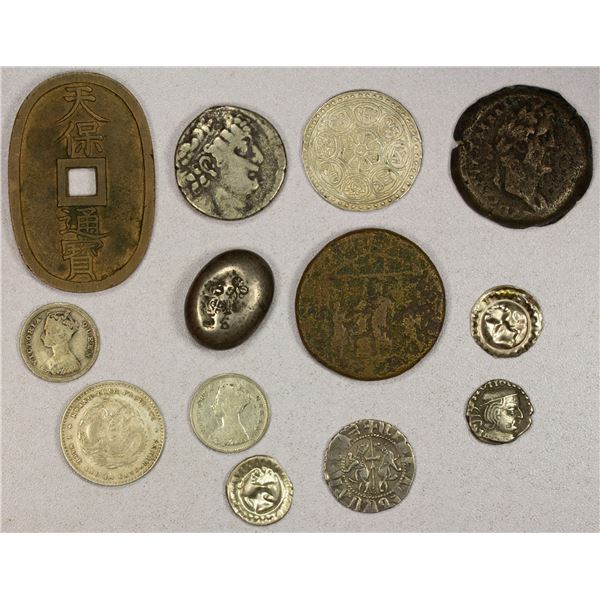 WORLDWIDE: LOT of 13 coins