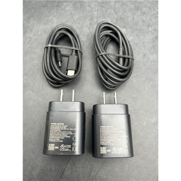 HX-M8 Travel Adapters with USB-C Cables