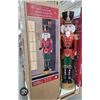 Image 1 : 6 Ft Nutcracker Decorative Statue
