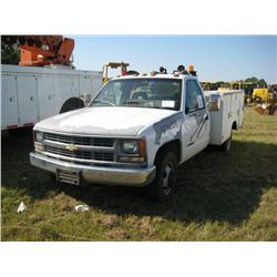 1994 CHEVROLET 3500 SERVICE TRUCK,