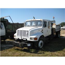 1999 INTERNATIONAL 4700 CREW CAB S/A DUMP,