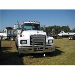 1996 MACK RD688S T/A TRUCK TRACTOR,