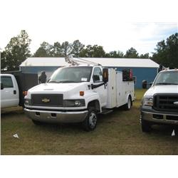 2003 CHEVROLET C5500 SERVICE TRUCK,