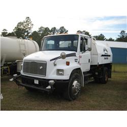 1999 FREIGHTLINER FL70 S/A WATER TRUCK,