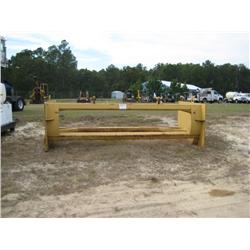 DE SPREADER BOX, MOUNTS TO FRONT BLADE OF