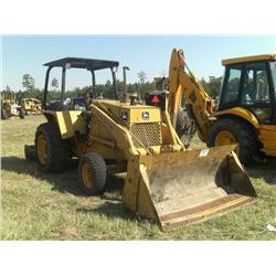 JOHN DEERE 210C LANDSCAPE TRACTOR,