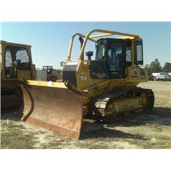 KOMATSU D61EX-15 CRAWLER TRACTOR,
