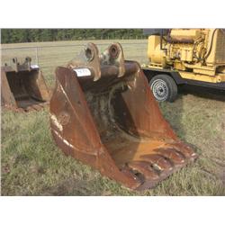 GEITH 42" BUCKET, FITS JOHN DEERE 200CLC