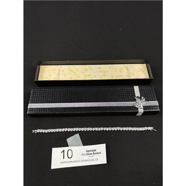 Very Nice Sterling Silver Tennis Bracelet