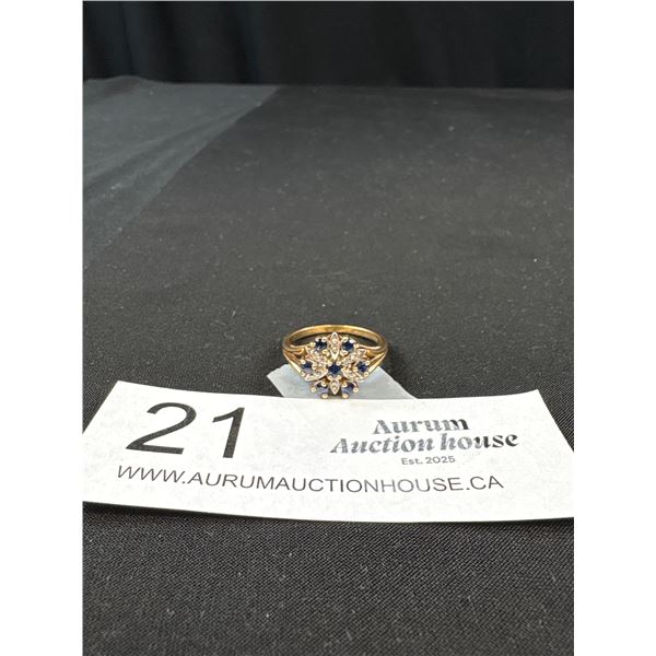Very Pretty 10K Gold Ring w/ Blue Stones Weighing 3.03 gr