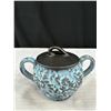 Image 6 : MCM McCoy Turqouise Brocade Lidded Sugar and Creamer Set