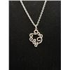 Image 12 : 5 Necklaces in Case