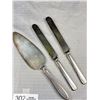 Image 9 : Pair of Antique Silver Handle Knives, Set of 4 Spoons, Set of Salt Spoons + More