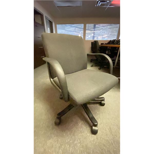 BLACK PADDED MOBILE OFFICE TASK CHAIR