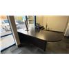 Image 2 : DARK WOOD L SHAPED SINGLE PEDESTAL EXECUTIVE OFFICE DESK WITH ACER COMPUTER MONITOR & MOBILE TASK
