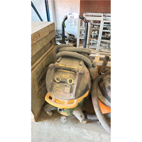 DEWALT DWV012 SHOP VAC *NO HOSES, NO ATTACHMENTS*