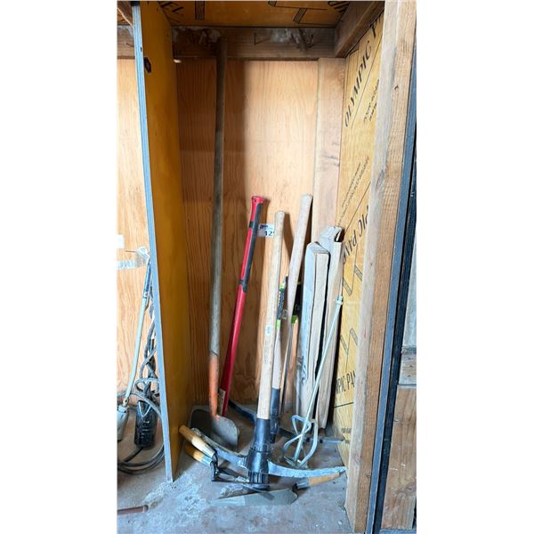 2 HEAVY DUTY PICK AXES, MIXING ATTACHMENT, SLEDGE HAMMER, 3 COKE TROWELS & MORE