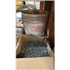 Image 3 : ASSORTMENT OF HEAVY DUTY FORM NAILS