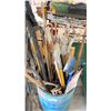 Image 2 : PLASTIC BARREL OF ASSORTED SHOVELS, BROOMS, SQUEEGEES & MORE