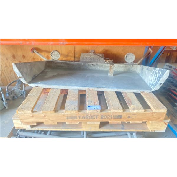 CONCRETE TROUGH MACHINE ATTACHMENT AND METAL BRACE STANDS