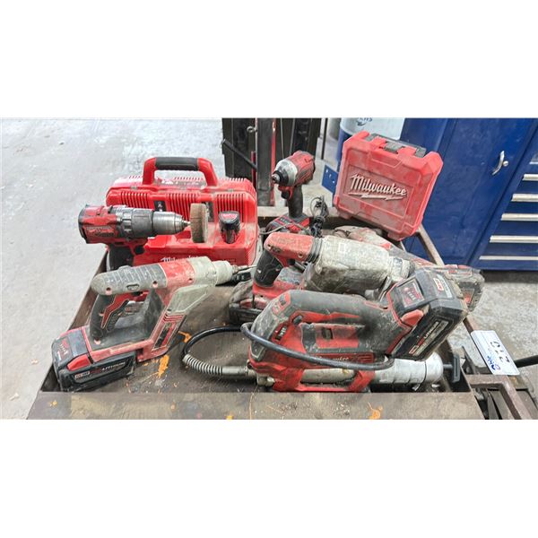 GROUP OF (7) MILWAUKEE CORDLESS POWER TOOLS W/RAPID CHARGER AND 7 BATTERIES COMES