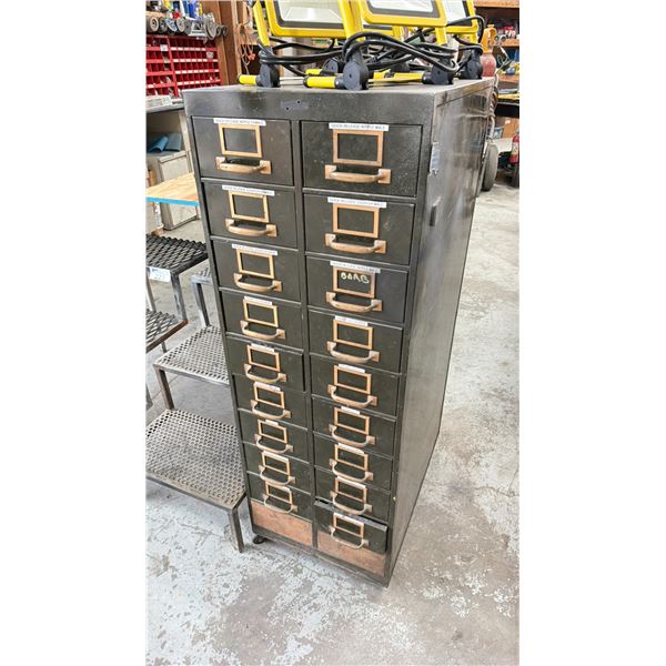 18 DRAWER HEAVY DUTY STEEL PARTS CABINET WITH CONTENTS - ASSORTED QUICK RELEASE COUPLERS,