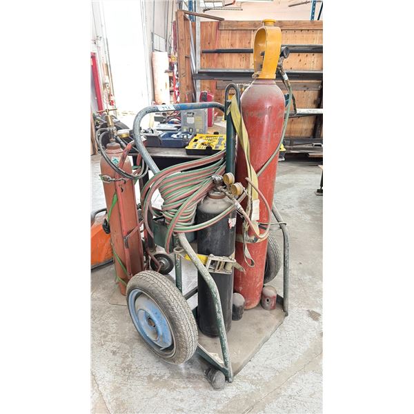 HEAVY DUTY WELDERS DOLLY WITH OXY ACETYLENE HOSE LINE, GAUGES AND TORCH *TANKS NOT INCLUDED*