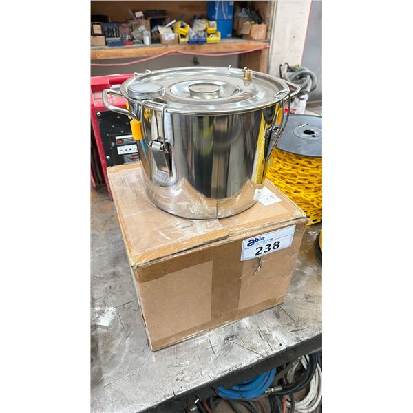 NEW PRESSURE COOKER