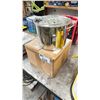 Image 2 : NEW PRESSURE COOKER