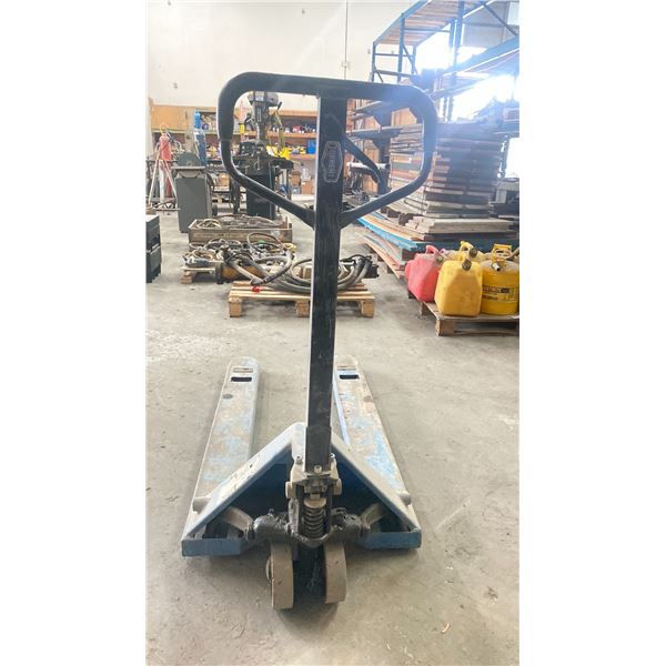 BLUE PALLET JACK