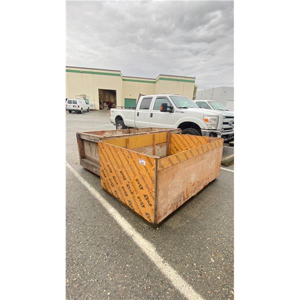 2 WOODEN CRATES WITH ASSORTED DUNNAGE