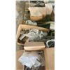 Image 2 : PALLET OF ASSORTED HYDRAULIC HOSE, HYDRAULIC COMPONENTS, HYDRAULIC CYLINDERS, HARDWARE