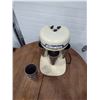 Image 1 : Hamilton Beach milkshake machine
