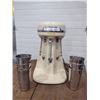 Image 2 : Hamilton Beach milkshake machine