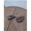 Image 1 : Set of clothes irons and stand